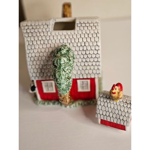 "Old Macdonald's Farm" Teapot VTG Red Barn Cottage Core Country Teacher Mom - Picture 6 of 9